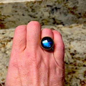 Faceted 14 CT labradorite size 7